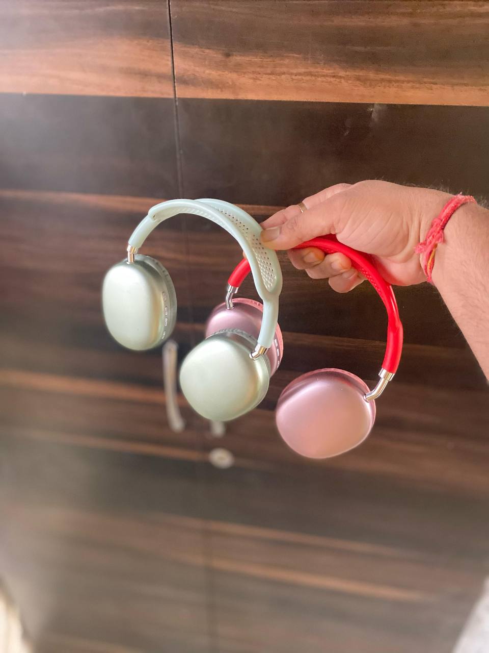 P9 Wireless Headphones 4‑Button Control, HD Sound (Random Colour) - Image 5