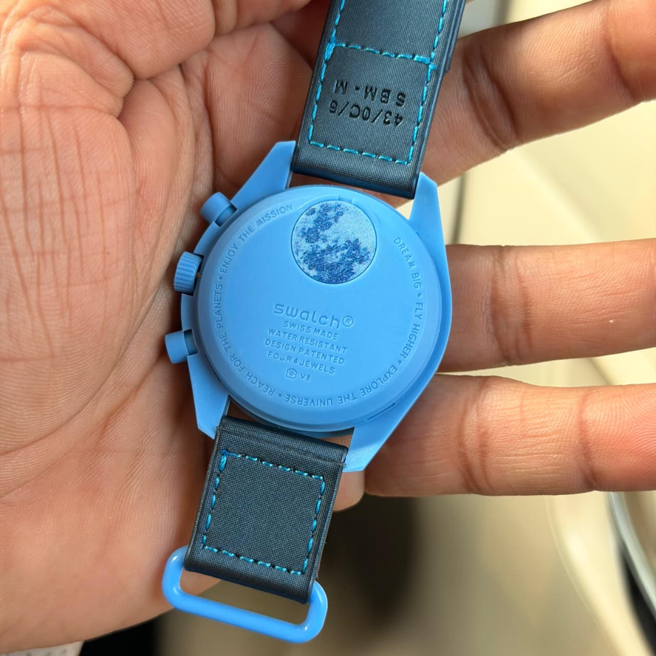 Omega Swatch‑X MoonSwatch Style Chronograph Watch with Working Sun‑Moon Display - Image 8