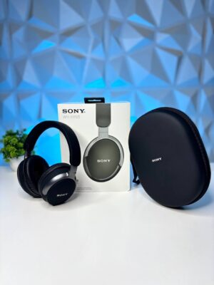 Sony WH‑XM65 Wireless Over‑Ear Headphones with Heavy Bass, Google Assistant & Carry Case